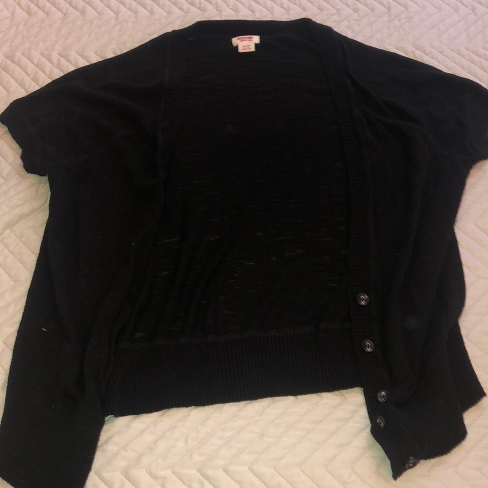 Light Short Sleeve Cardigan